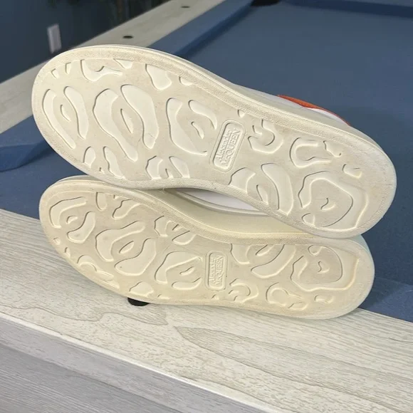 Alexander McQueen Women’s Oversized Sneakers - Picture 14 of 16